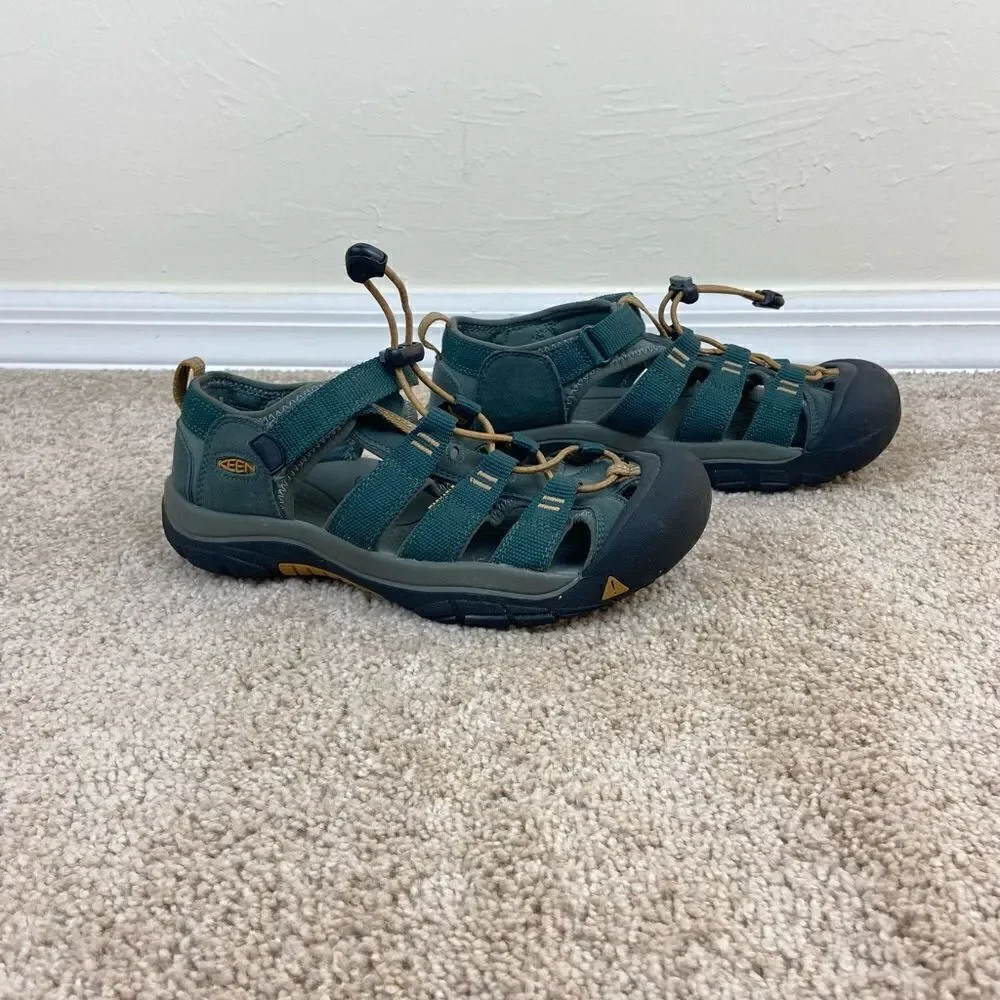 Keen Big Kid’s Newport H2 Slip-On Hiking Water Shoes - Dark Green